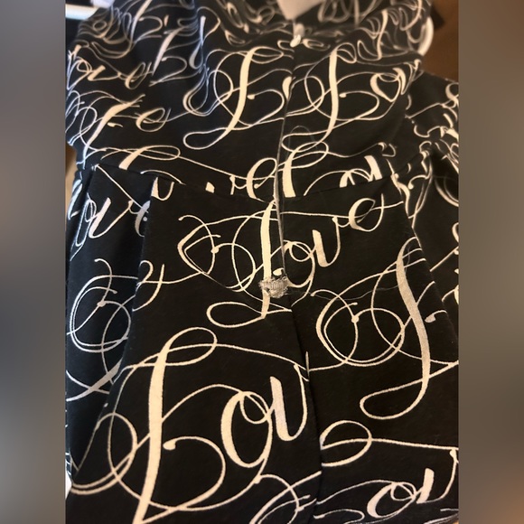 Cute little dress , “LOVE” printed material , SIZE XS - S - Picture 2 of 2